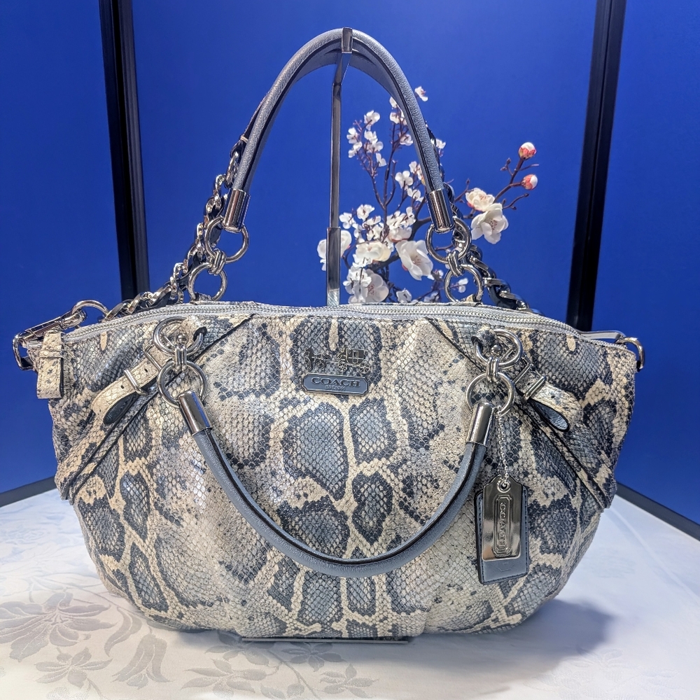 Coach Madison Leather Snake Print Purse - EUC Like New 🔥